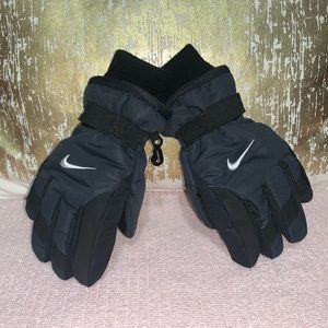 Kid’s Nike Waterproof Gloves